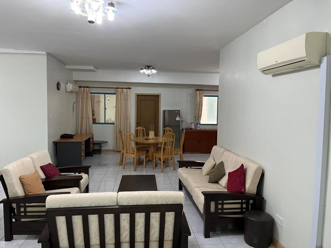 My Daily Homestay - Miri Times Square Room photo